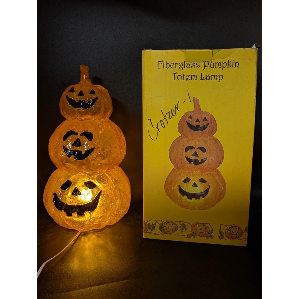 VTG? Halloween Fiberglass Pumpkin Totem Lamp Light 16 in